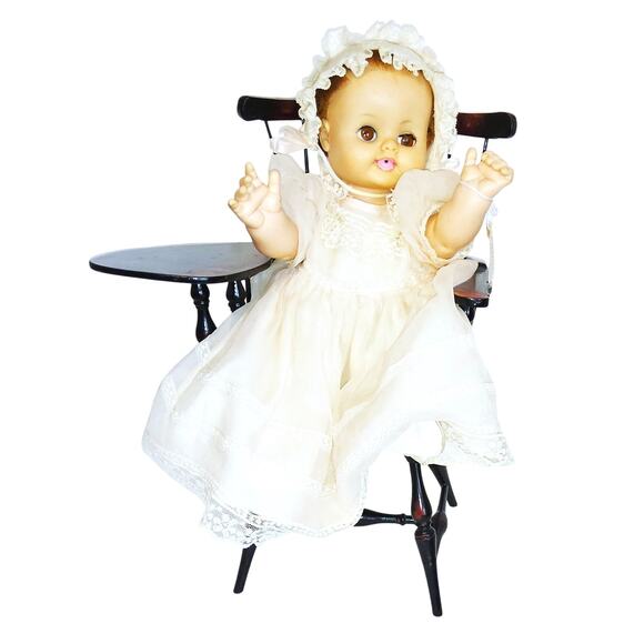 Vintage Windsor Style Spindle Fan Back Arm Desk Chair for Doll/Bear FLAWED - Picture 5 of 12